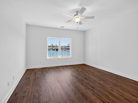 3rd image of 210 Allie Loop