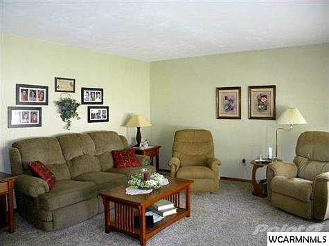 3rd image of 105 W James Ave