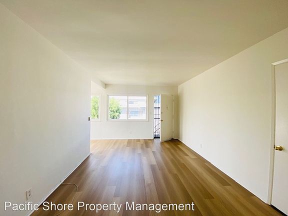 3rd image of 2508 Kansas Ave APT E