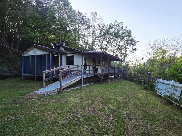 4753 Baker Hwy, Huntsville, TN 37756