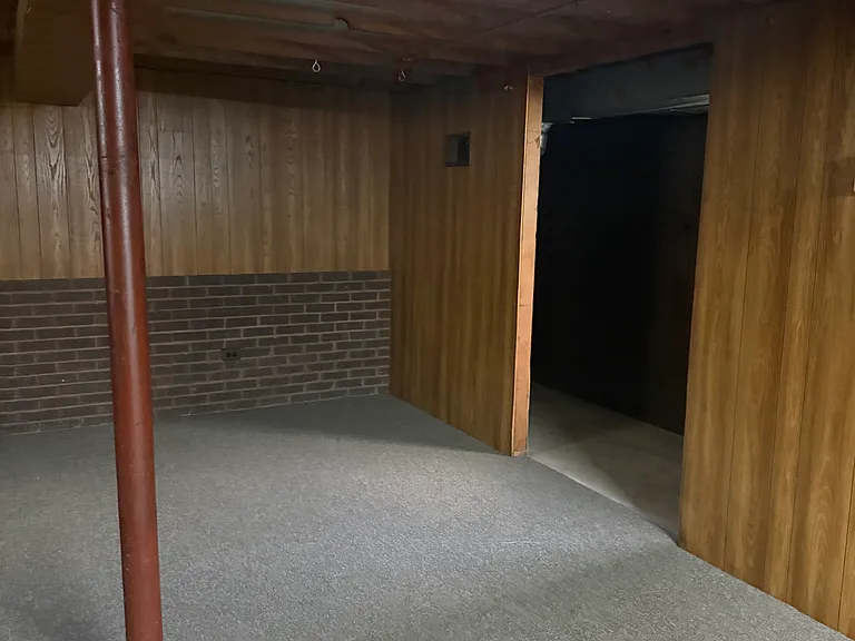 333 Barron St #BASEMENT — Photo 3