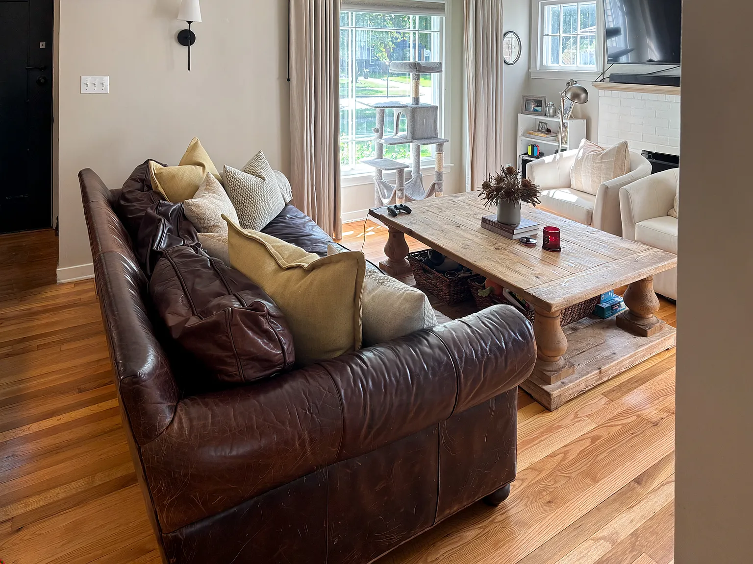 1043 Lake Grove Ave SE — Photo 4