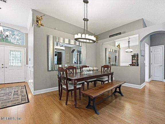 5th image of 8707 NATHANS COVE Court