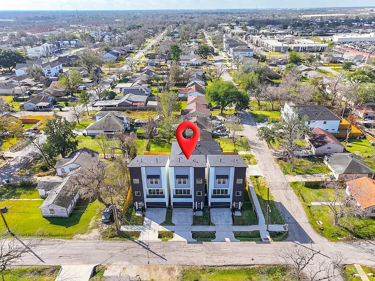 4104 Alice St — Photo 4