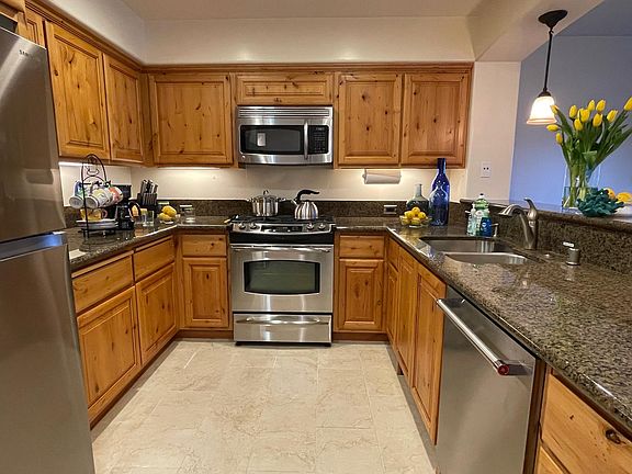 4th image of 4151 Mission Blvd Unit 203