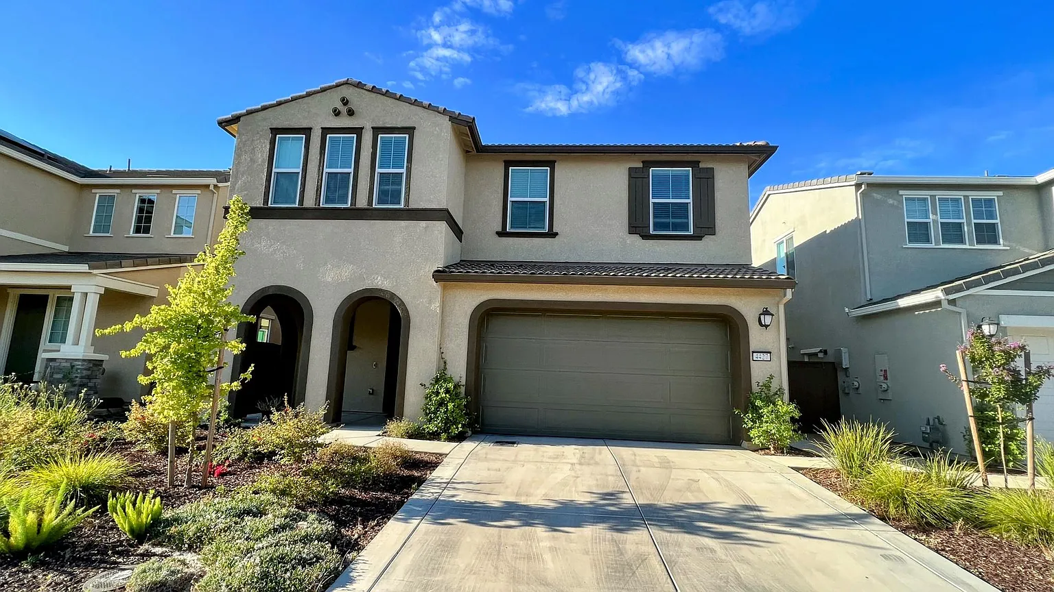 4427 French Dr photo 1