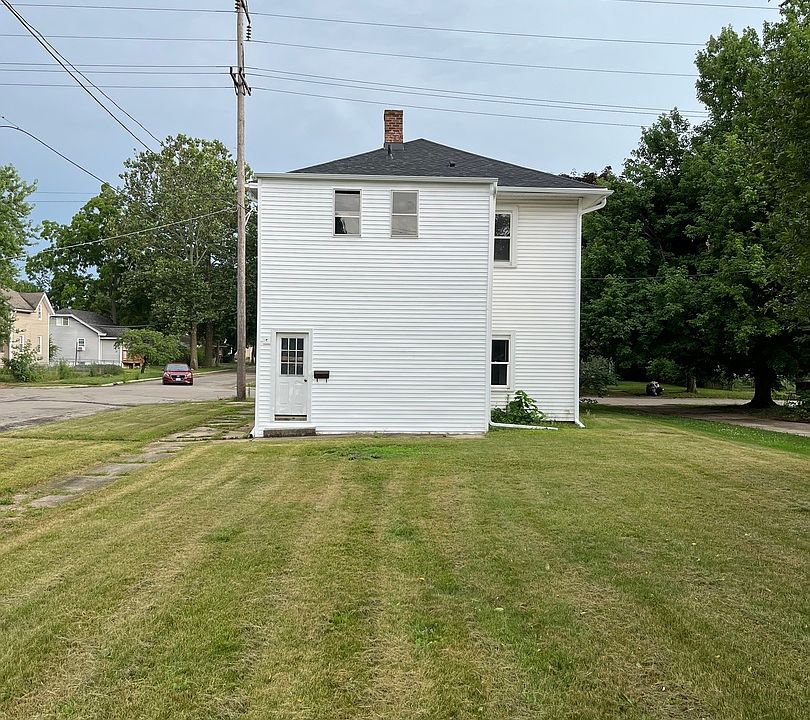 2126 18th Ave, Rockford, IL 61104 MLS 11823908 Zillow