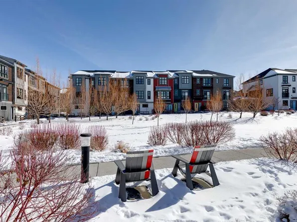 160 Walden Path SE, Calgary, AB T2X 4C4