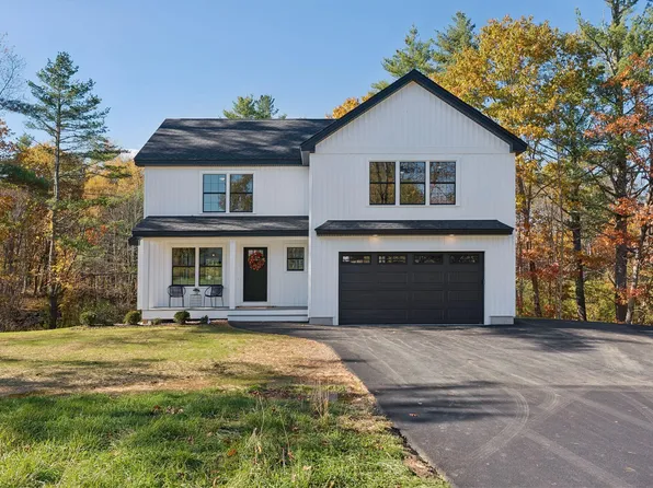 4 Furbish Lane, Kennebunk, ME 04043
