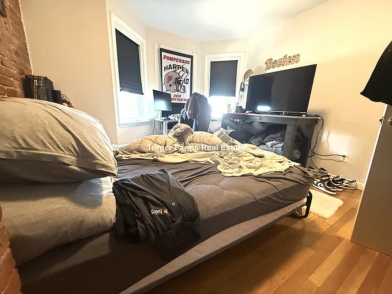 164 Broadway #3R — Photo 9