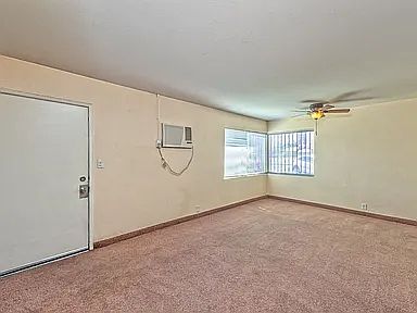 2nd image of 210 N 10th St APT 4