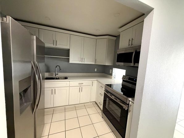 2029 NW 46th Ave APT E201