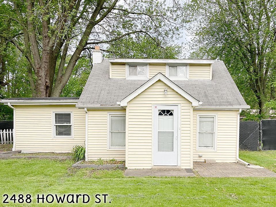 1st image of 2488 Howard St