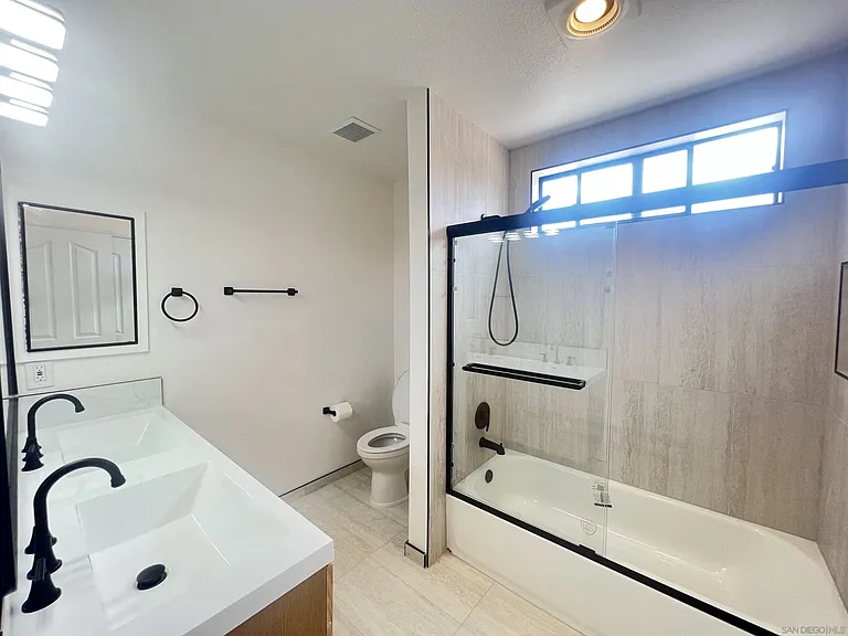 524 Reisling Ter — Photo 11
