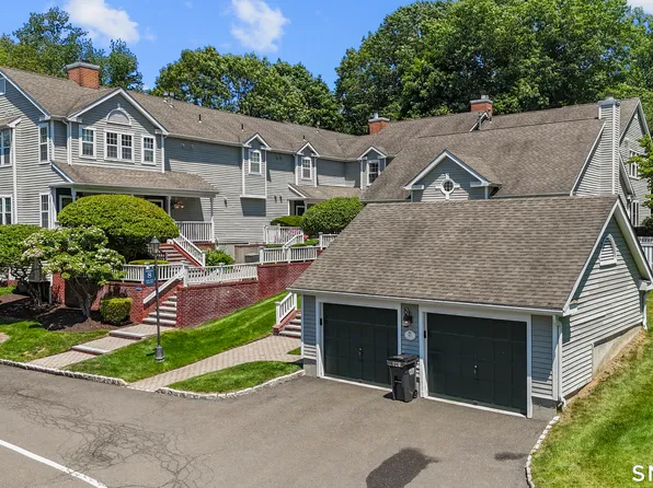 359 Hadley Drive #359, Trumbull, CT 06611