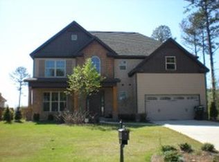 1108 Hampstead Ln, Opelika, AL 36801