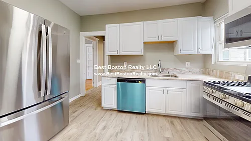 3943 Washington St #3 Photo 1