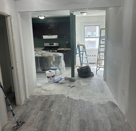 2nd image of 1020 Harding Rd