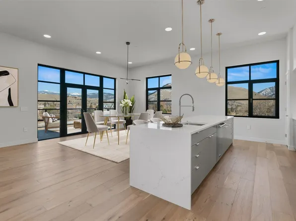 265 S 4th St E #405, Missoula, MT 59801