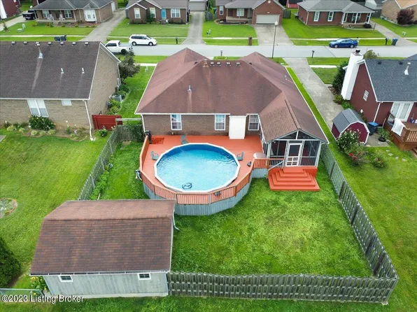 431 Babe Dr, Fairdale, KY 40118