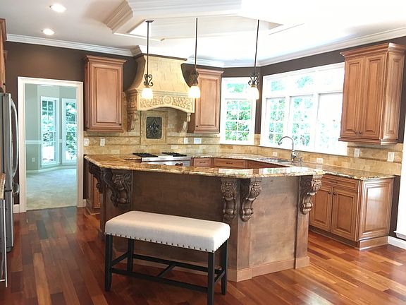 4th image of 4703 Avonwood Ln