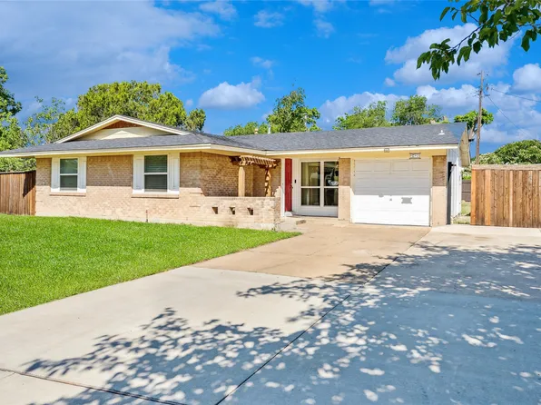 2425 Misty Ln, Carrollton, TX 75006