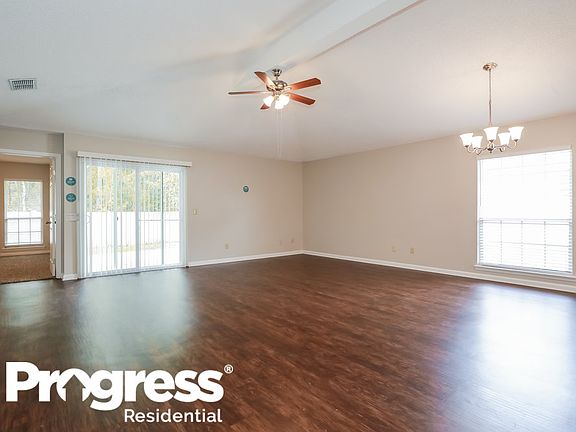 4th image of 9018 Blalock Ct