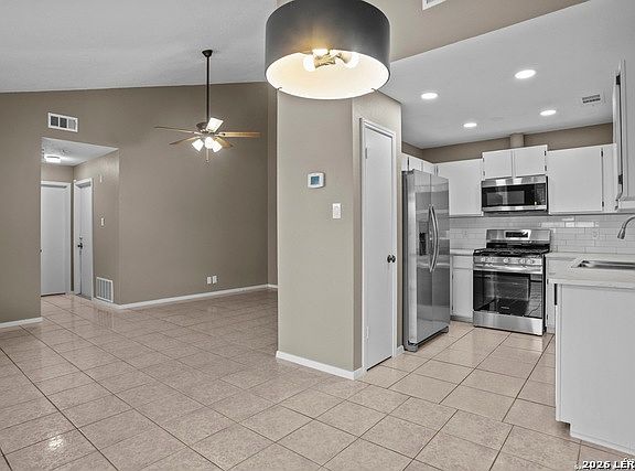 5th image of 5281 Meadow Rise St