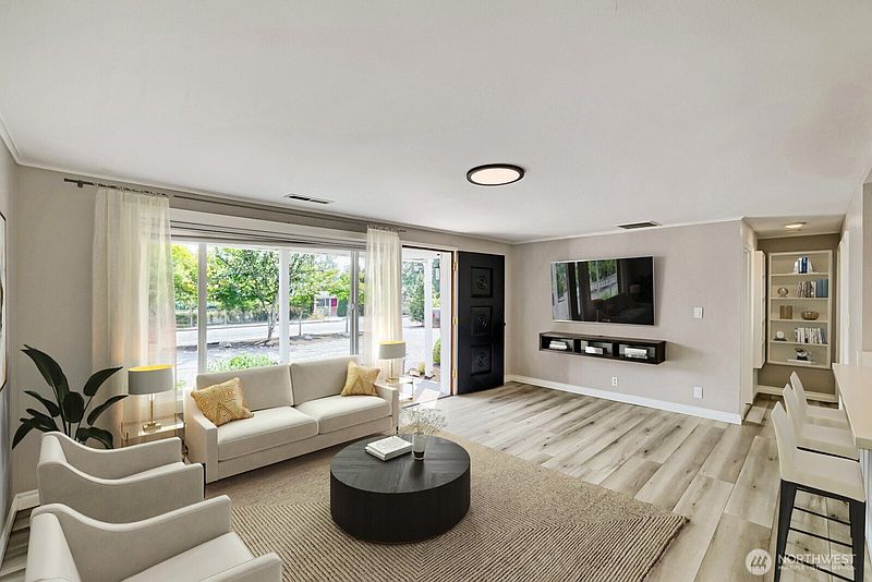 3rd image of 5607 240th Street SW