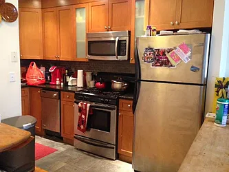 Rented by Alexiou Realty