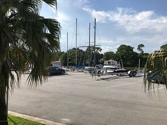 2nd image of 104 Parrotfish Ln #104