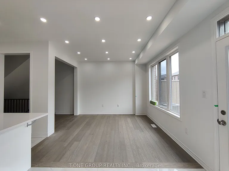 1366 Ripplewood Ave — Photo 1