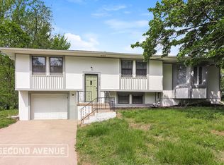 17108 Cerrito Dr, Belton, MO 64012