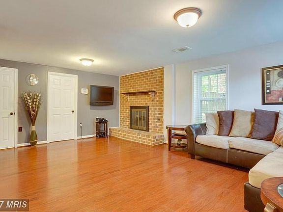 2nd image of 14351 N Park Ct