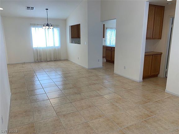 5th image of 517 Lava Beds Way #0