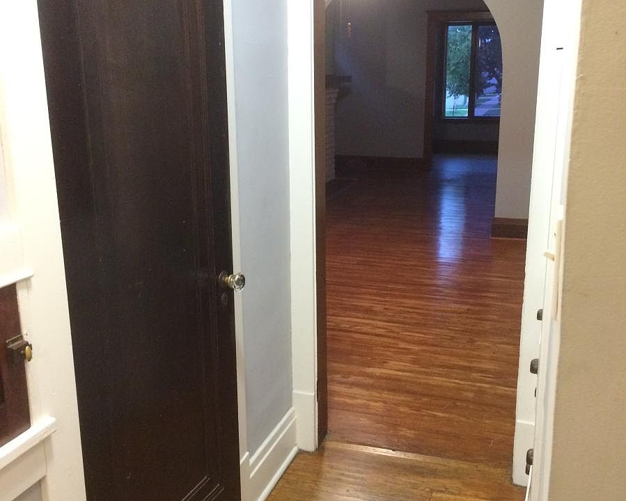 1st image of 344 Linden Ave