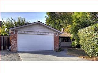 1st image of 1517 Jarvis Pl