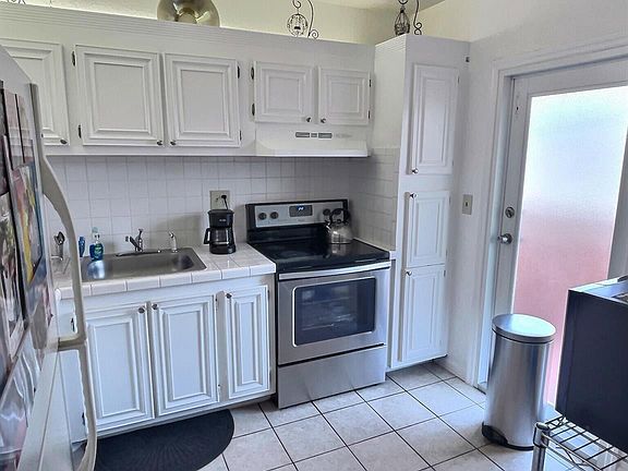 5th image of 5950 Del Lago Circle #213