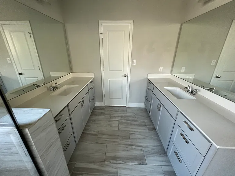 112 Freeman Loop — Photo 23