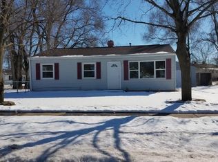 7225 Mildred Rd, Machesney Park, IL 61115