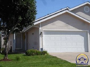 7230 SW 23rd Ct, Topeka, KS 66614