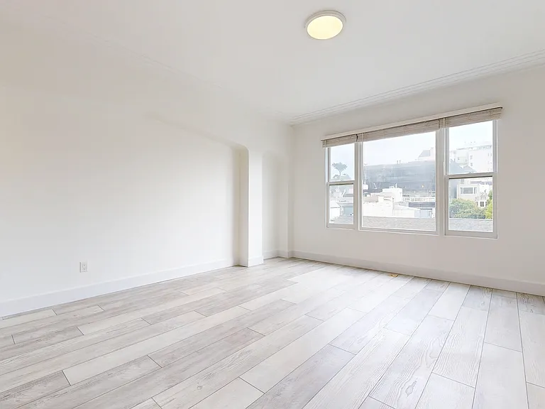 2110 Jackson St #401 — Photo 8