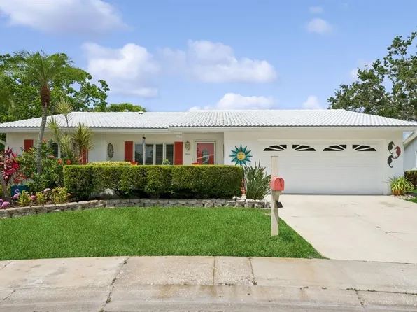 9018 39th Ln N #5, Pinellas Park, FL 33782