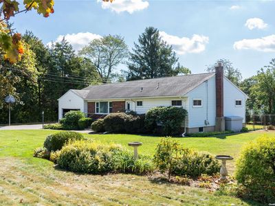 9 Eton Street, Melville, NY, 11747