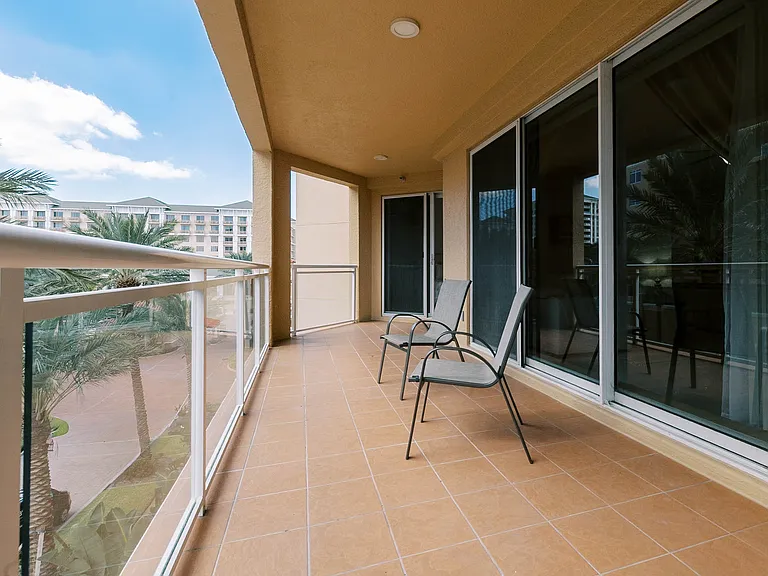 521 Mandalay Ave — Photo 34