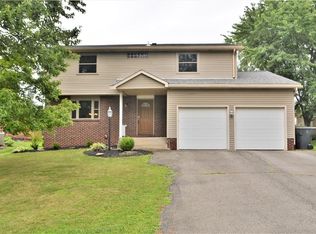 204 Leatherbark Rd, Cranberry Township, PA 16066