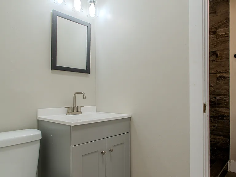 621 S Hayes St #7 — Photo 15