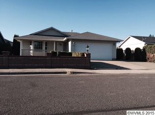 5388 Holly Loop SE, Turner, OR 97392