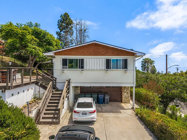 28130 Ambergate Dr — Photo 45