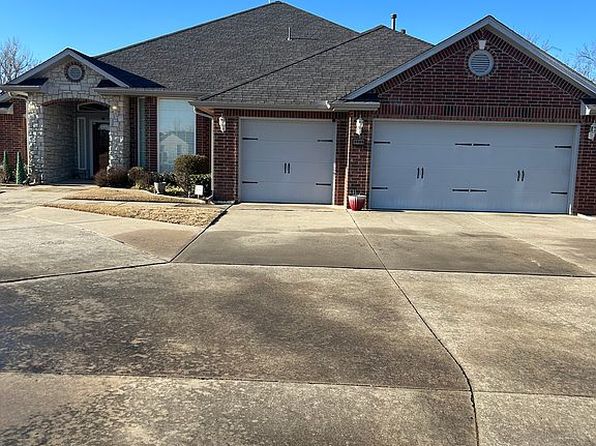 3809 Kings Ct, Oklahoma City, OK 73121